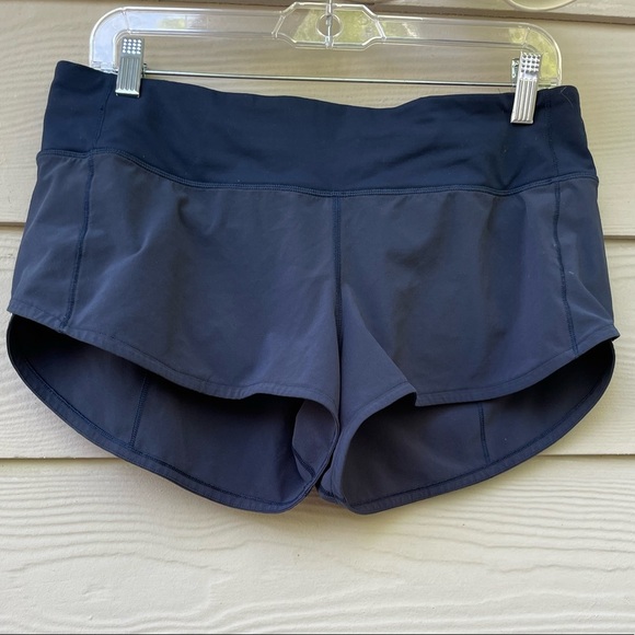 lululemon athletica Pants - Lululemon shorts size 8